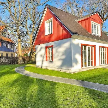 Holiday home Traumgarten - Haus Abendsonne *