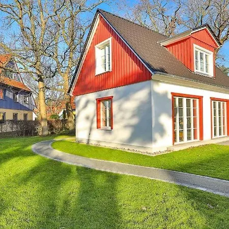 Ferienhaus Traumgarten - Haus Abendsonne *